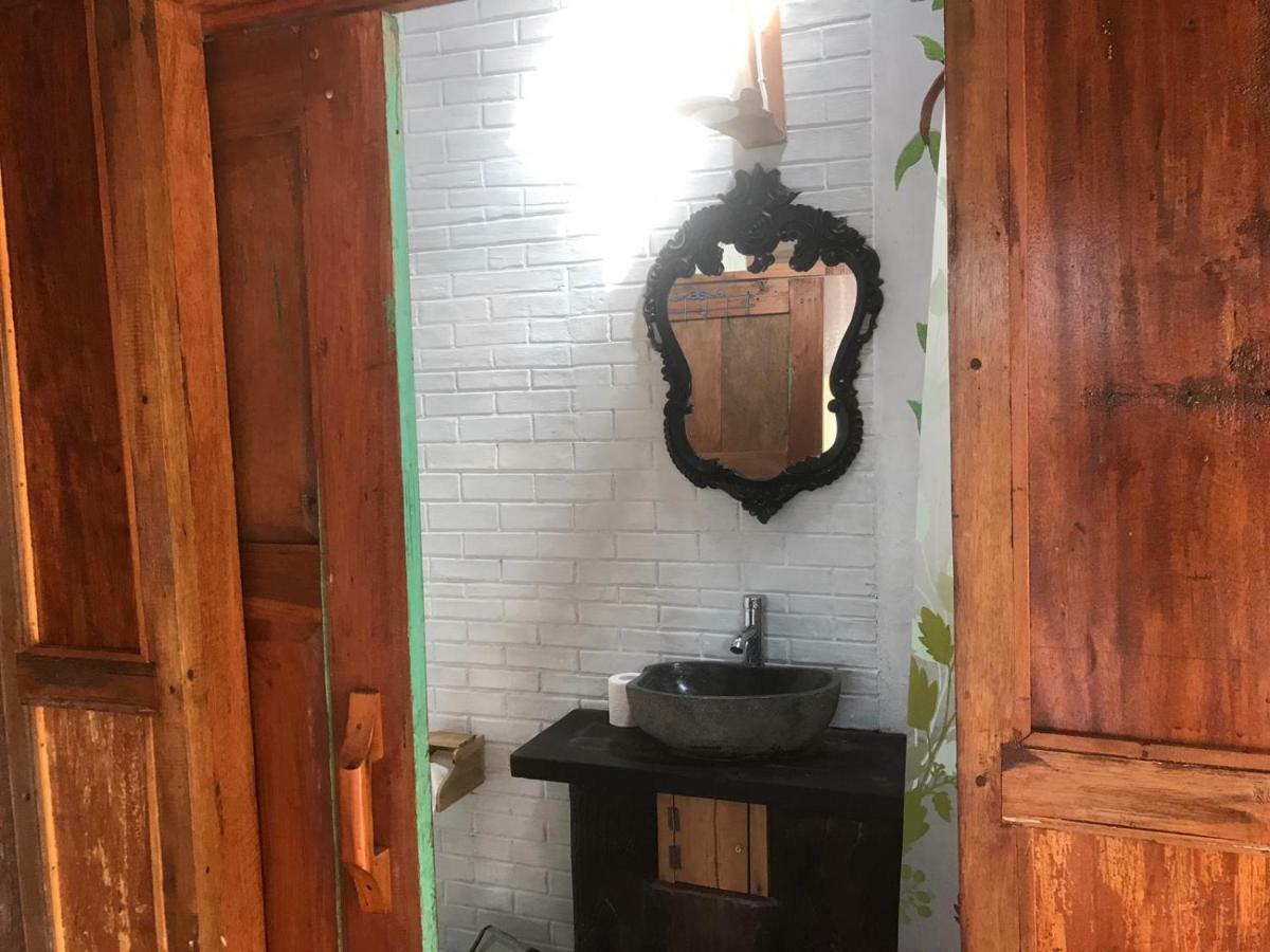 Diana'S Homestay Banyuwangi  Exterior foto